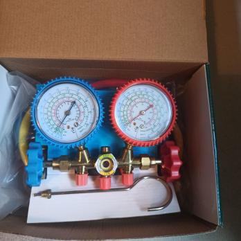 Манометричний колектор двовентильний Brass Manifold Gauge Set